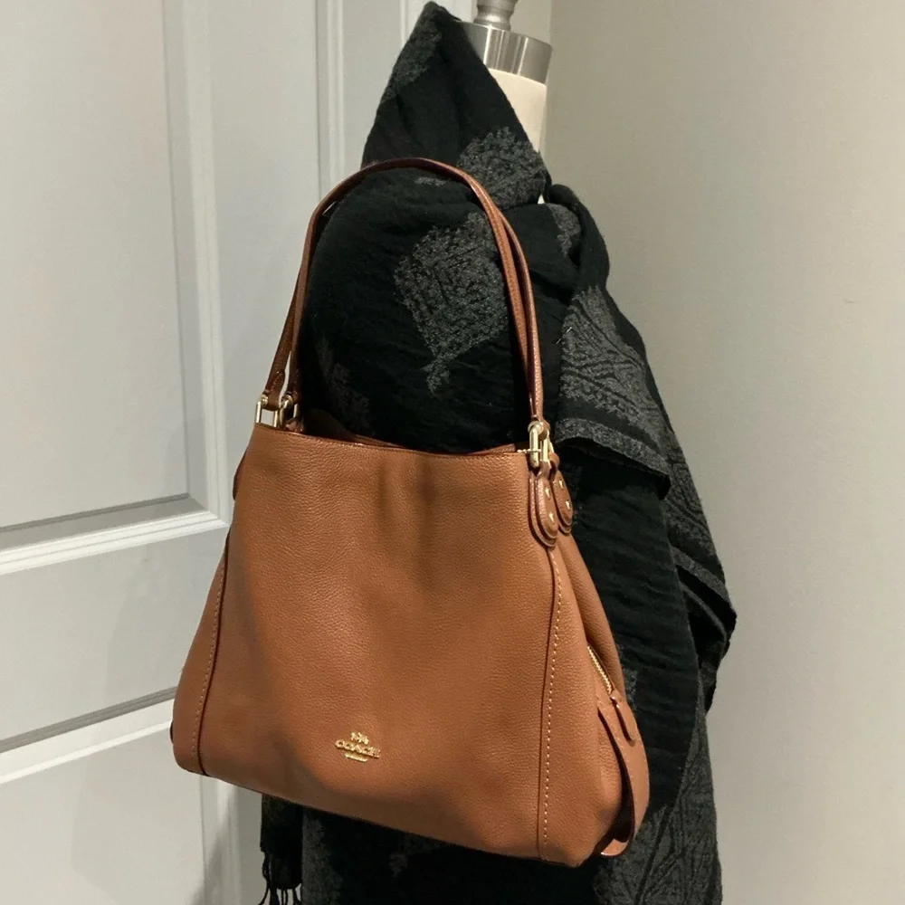 Coach Tan Leather Shoulder Bag - Picture 2 of 10